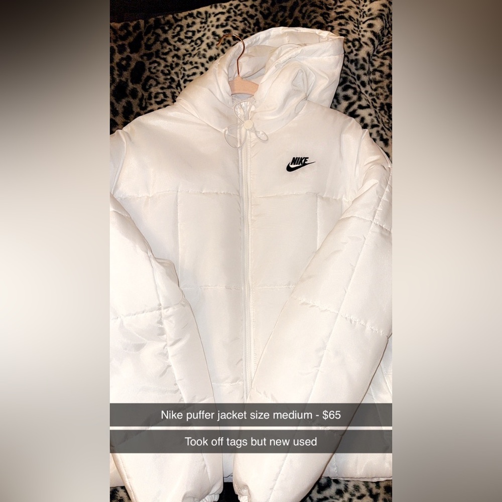 Women Nike puffer jackets size medium $65 each or $120 for both